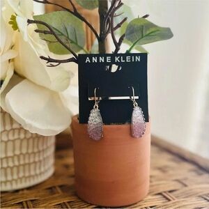 Anne Klein NWT Purple Drop Earrings